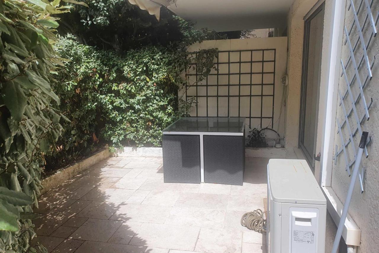 Charming 42M With Terrace In The City Center Saint-Tropez Eksteriør billede